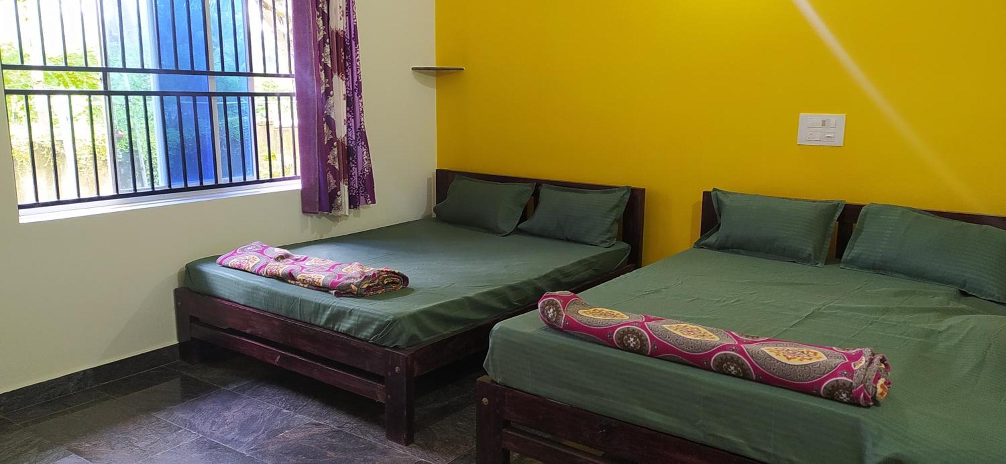 Ratnakar Arundekar Home Stay In Beach Side Ac Room Gokarna  Exterior foto